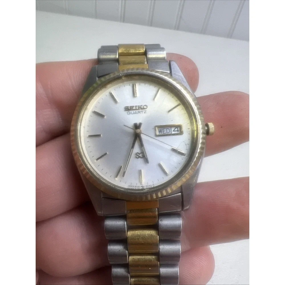 Seiko SQ Men's Two-Tone Day/Date Quartz‎ Watch 5Y23-8A69 Parts